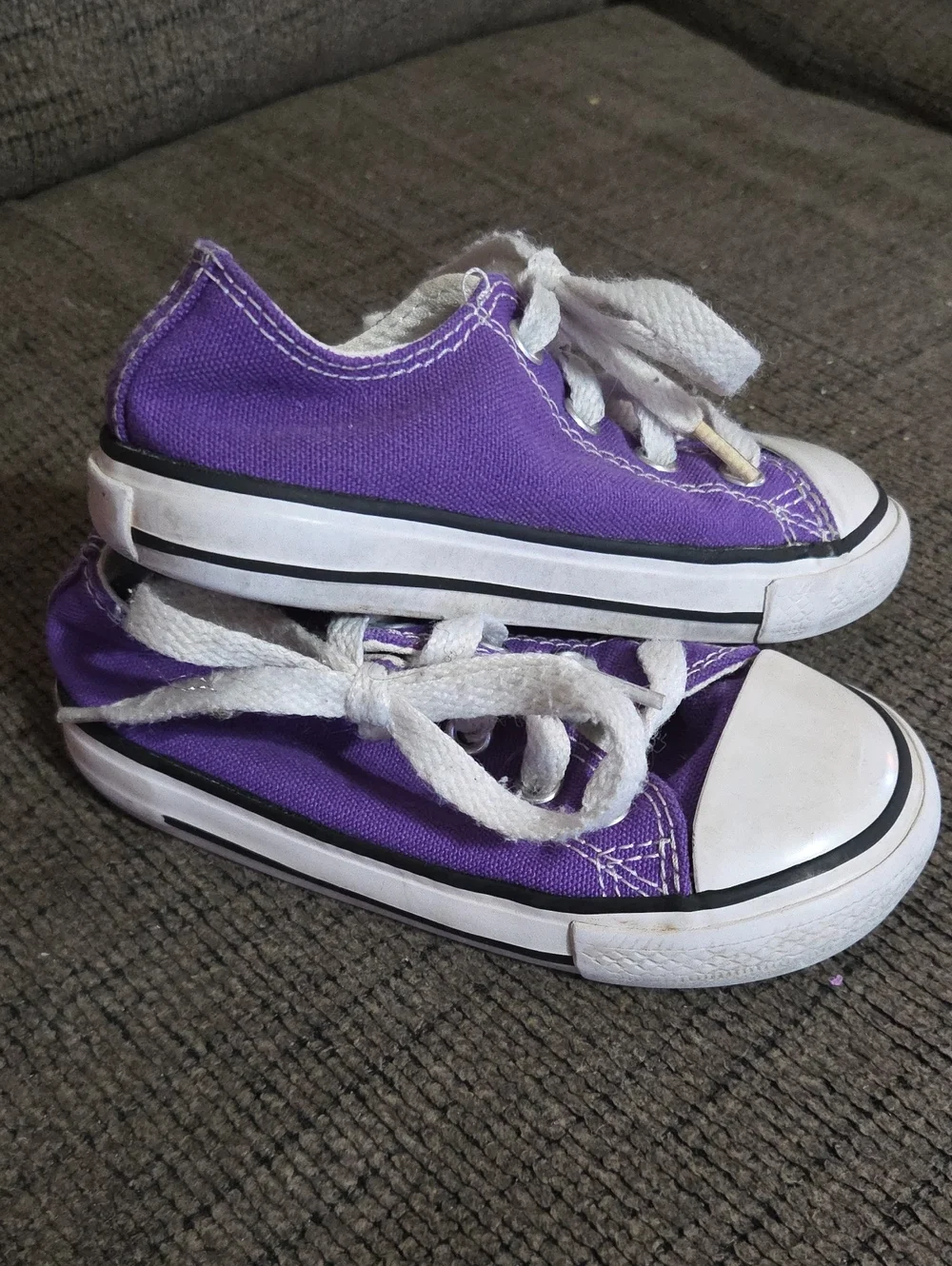 Girls Purple Converse Shoes
